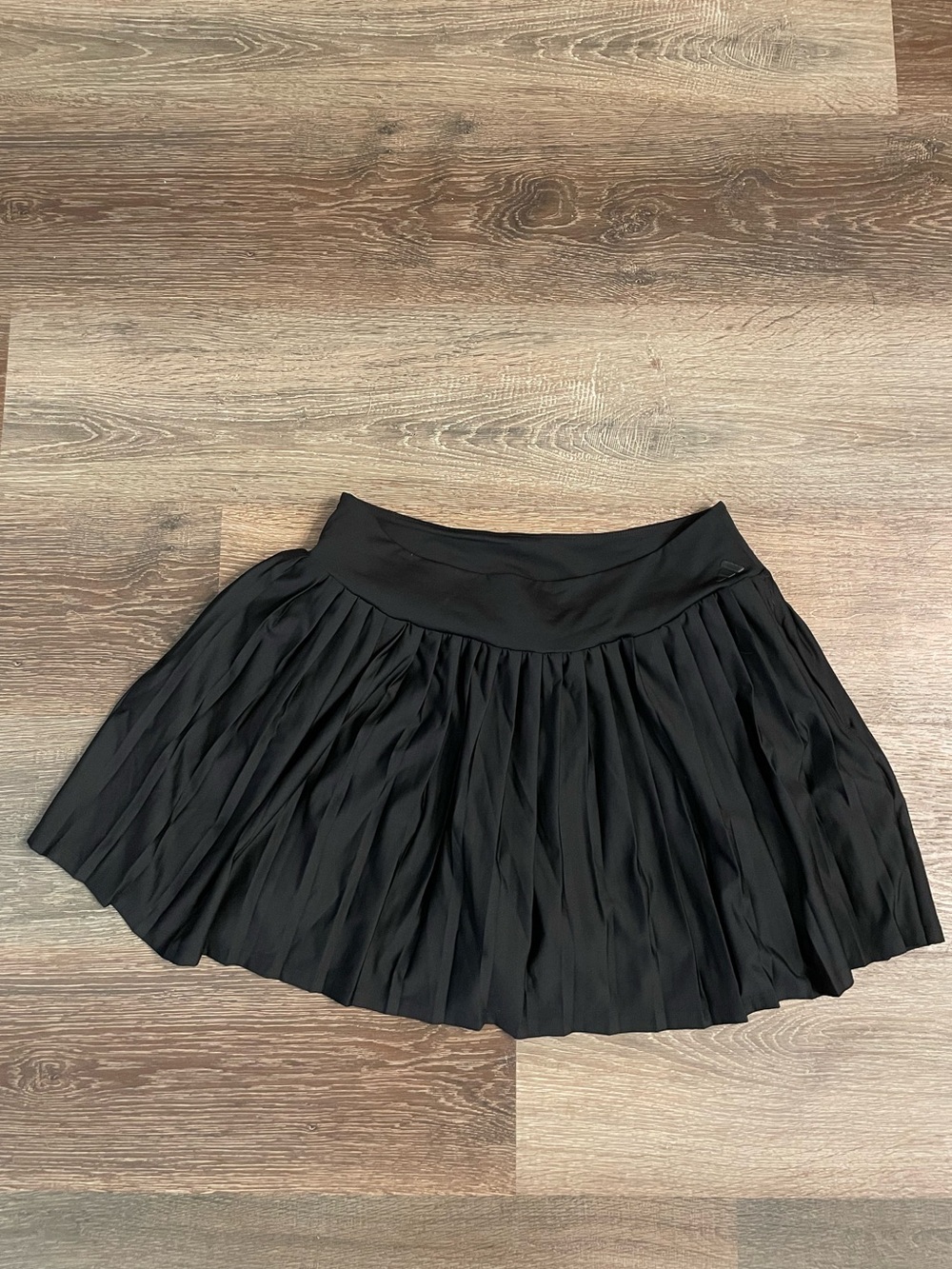 NWT adidas Black Pleated Skater Skirt Skort Small